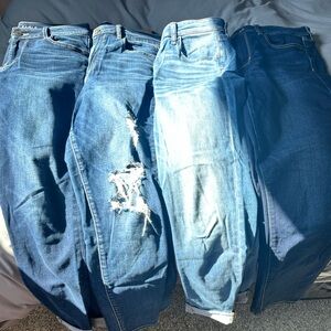 Women’s American Eagle Jeans